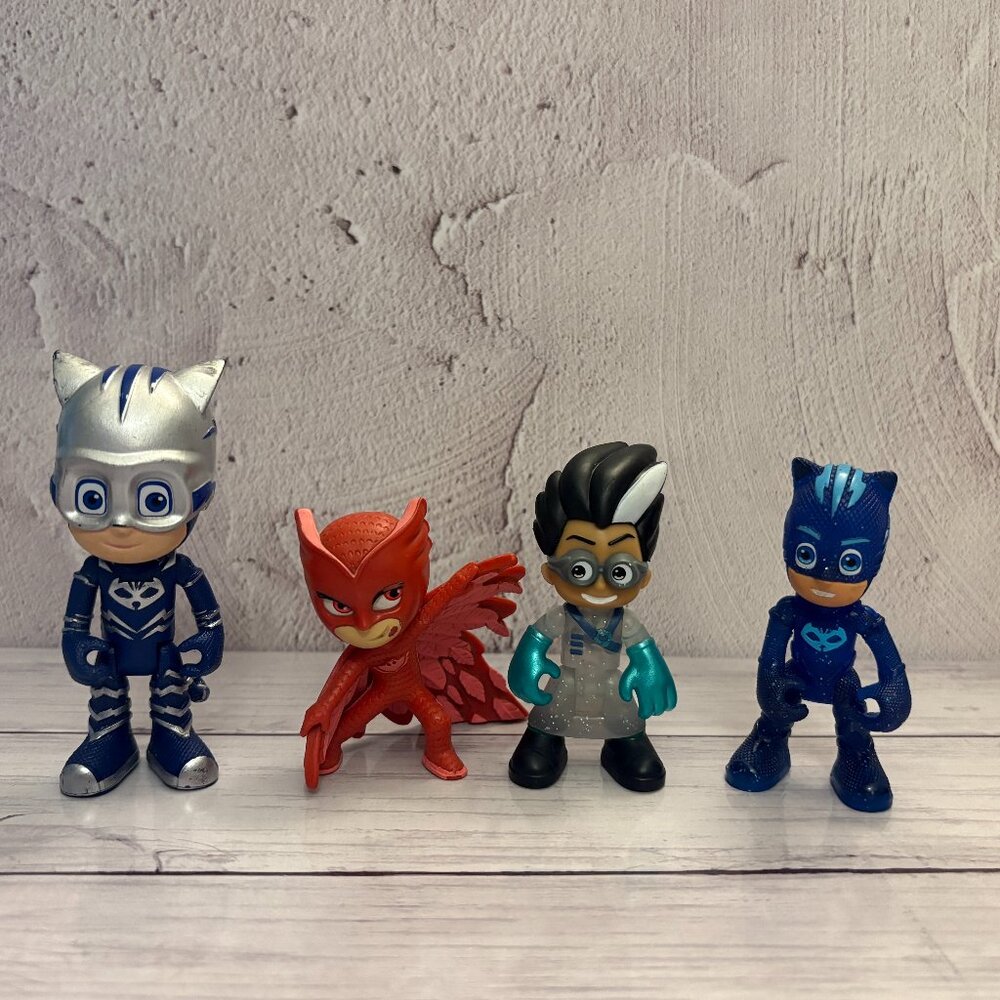 PJ Mask Toy Figures Catboy Owlette Romeo (Lot of 4) (SKU: 359TO)